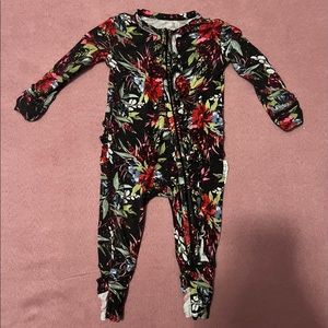 VGUC Gigi and Max 3M bamboo zip.